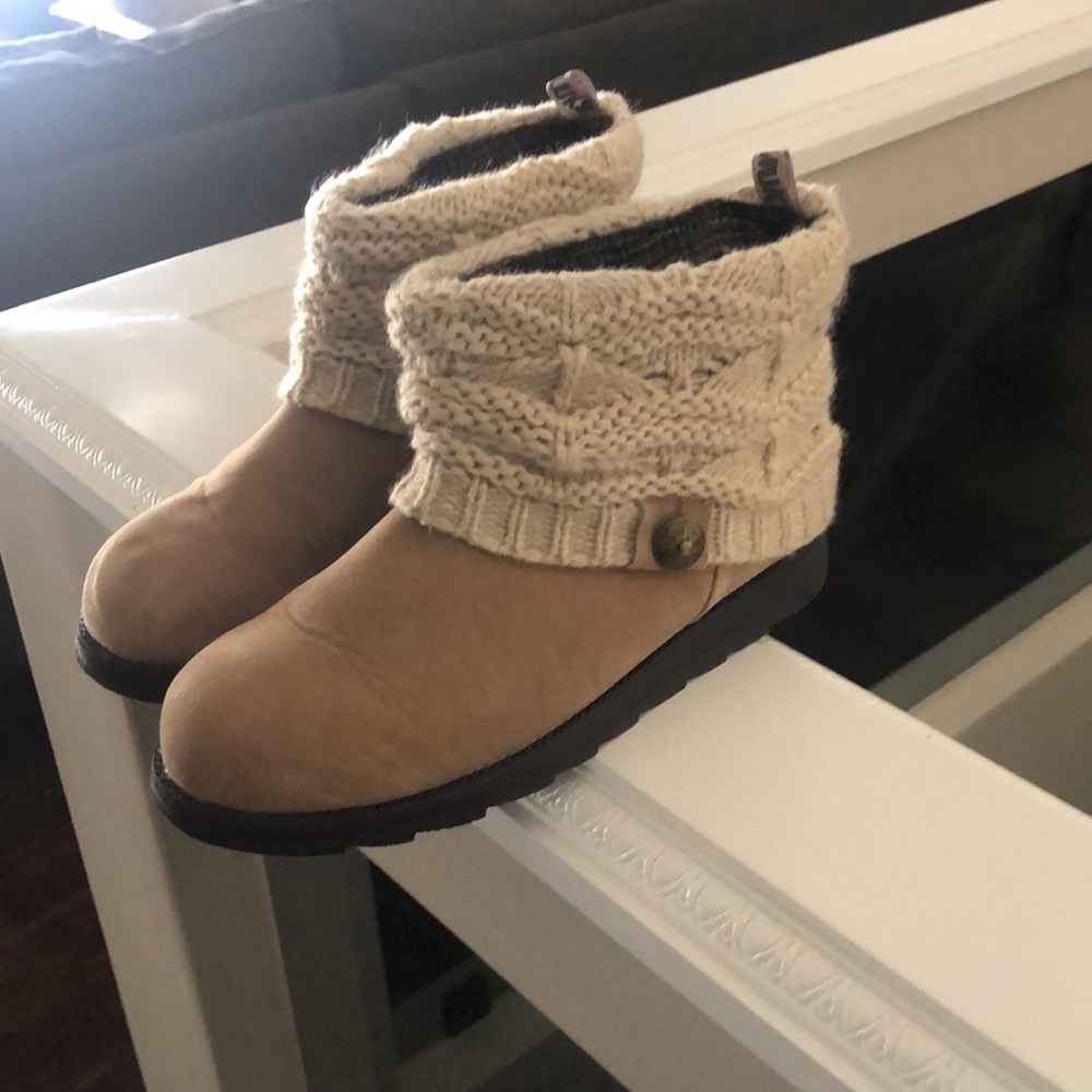 Winter boots - Picture 2 of 3